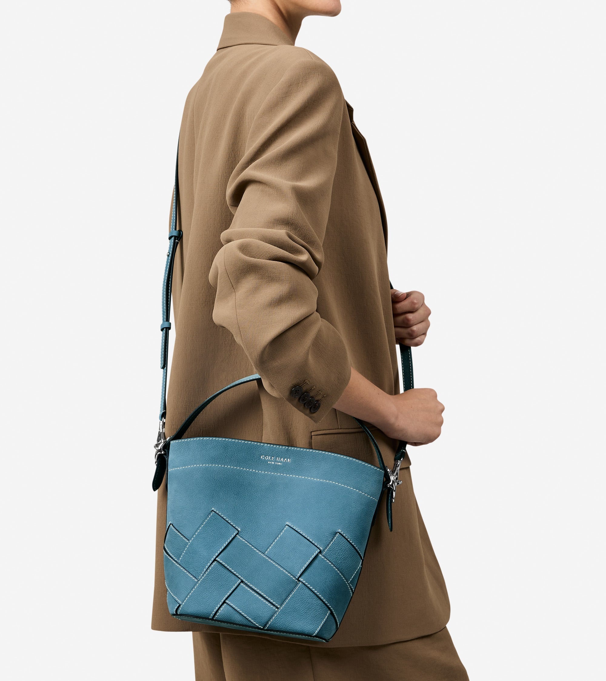 Women's Alexandria Small Bucket Crossbody Bag
